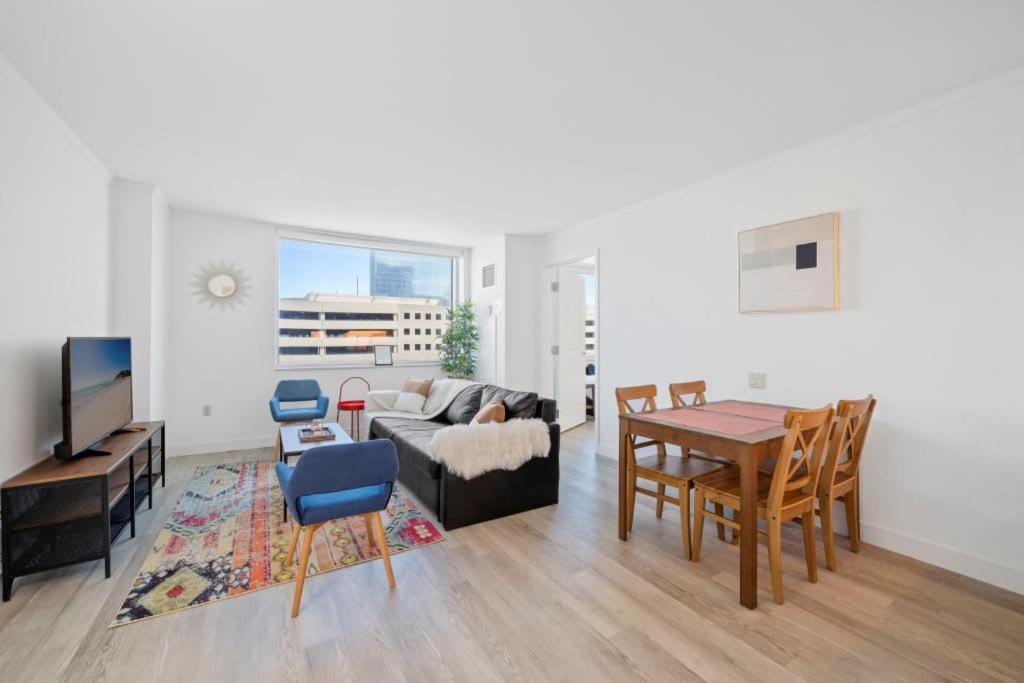 Astonishing Ocean Front Condo Cozysuites At Showboat Atlantic City Buitenkant foto